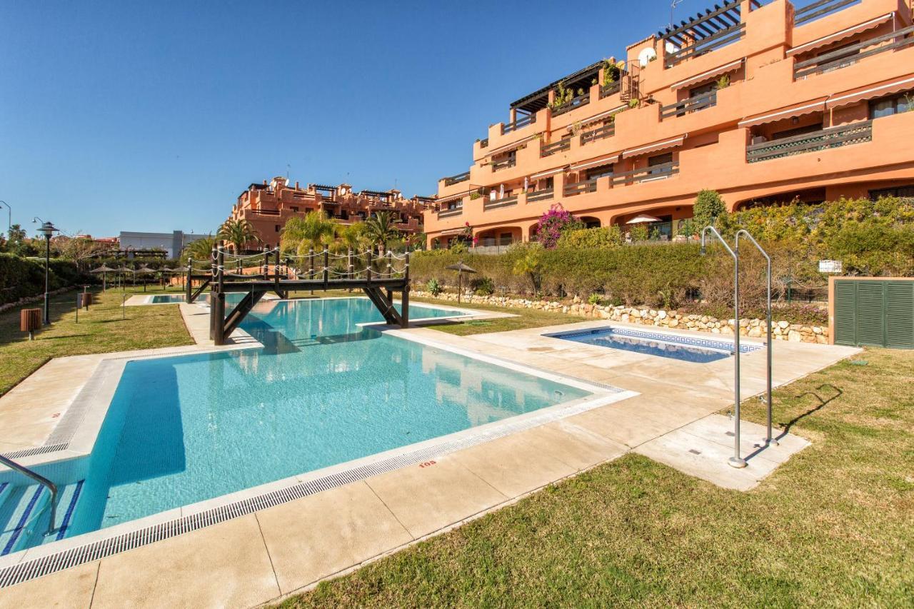 Hanami Playa del Angel CLASSIC Estepona Exterior foto